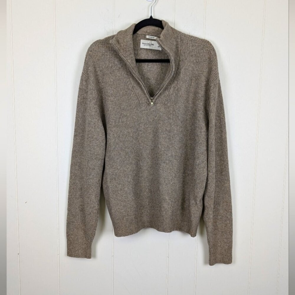A&F oversized soft a&f sweater small oversized fit